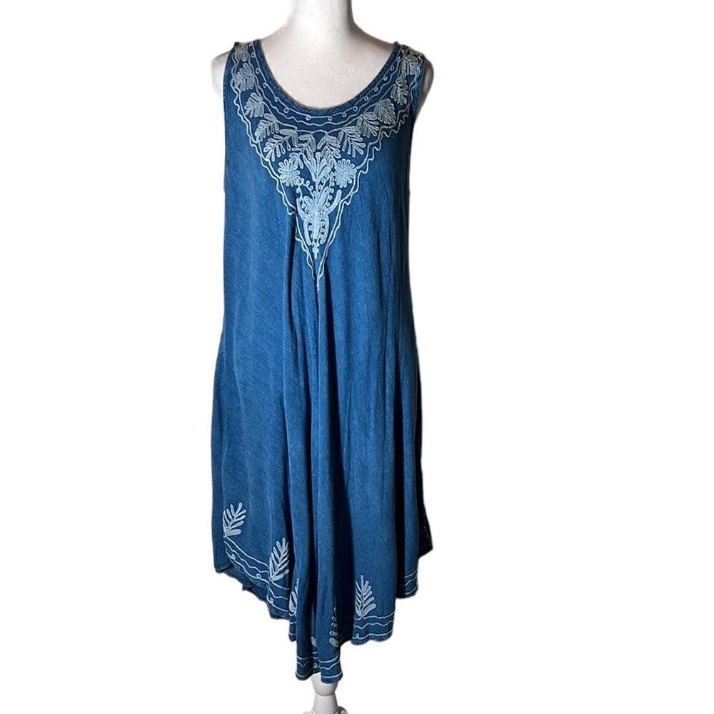 Kona Sol szM denim blue sundress w/embroidery at neck & hem flowy soft GUC